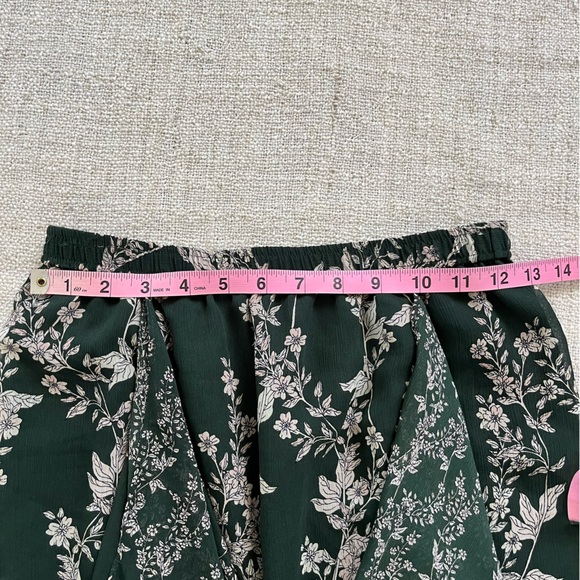 Forest Green Floral Skirt - Picture 3 of 8